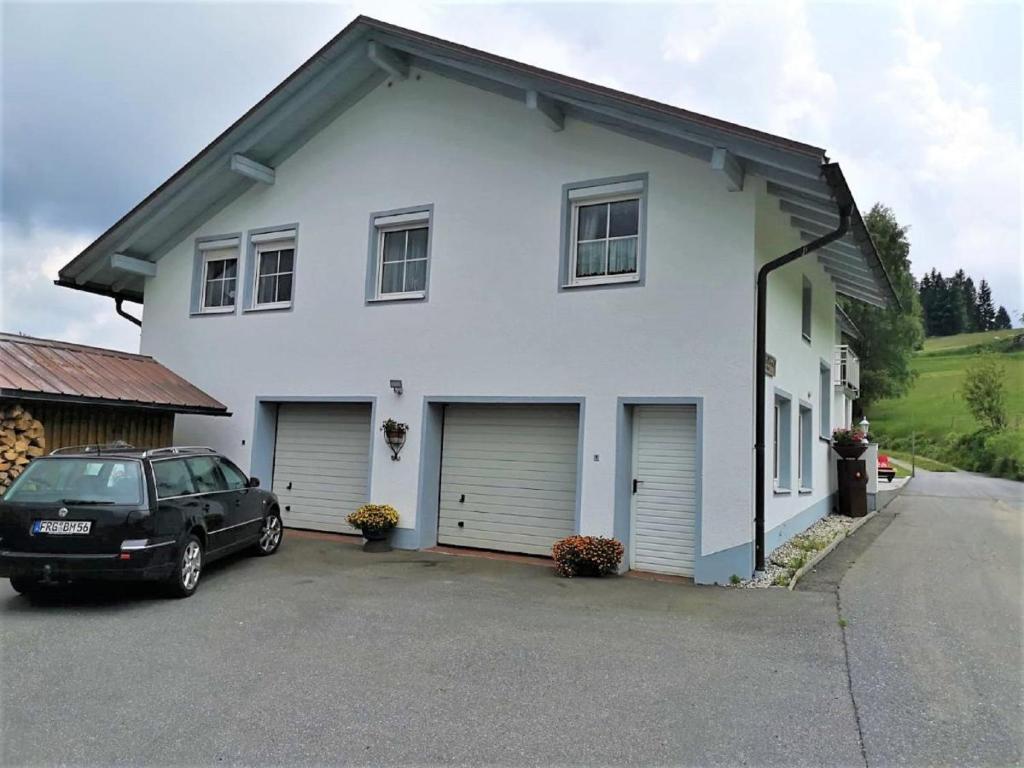 Ferienwohnung Gerti - Two-Bedroom Apartment