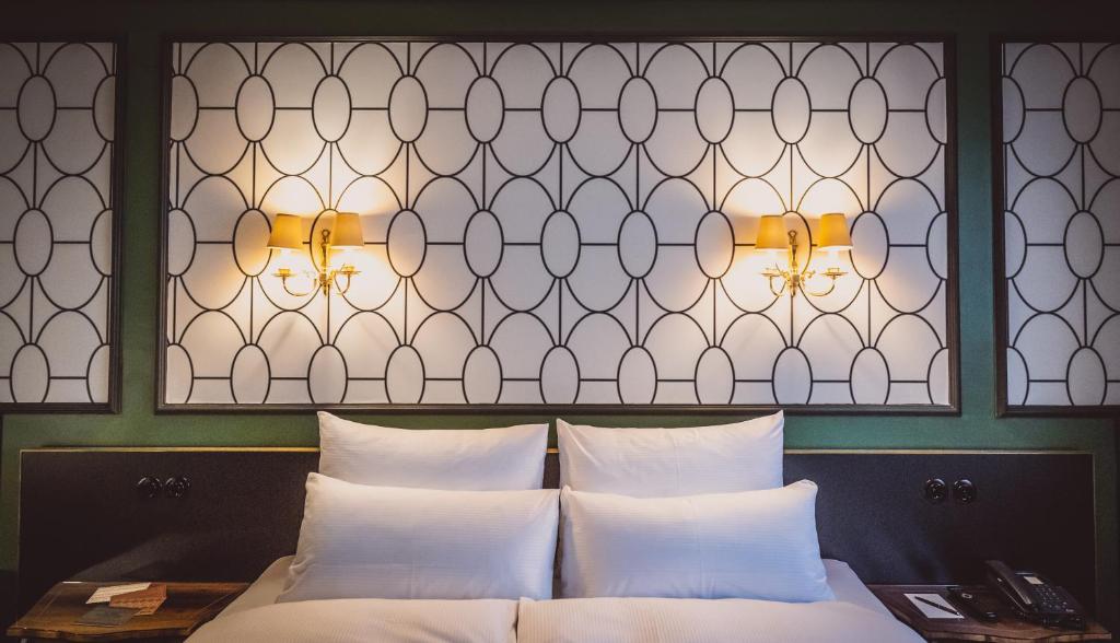 HENRI Hotel Wien Siebterbezirk - Resim 22