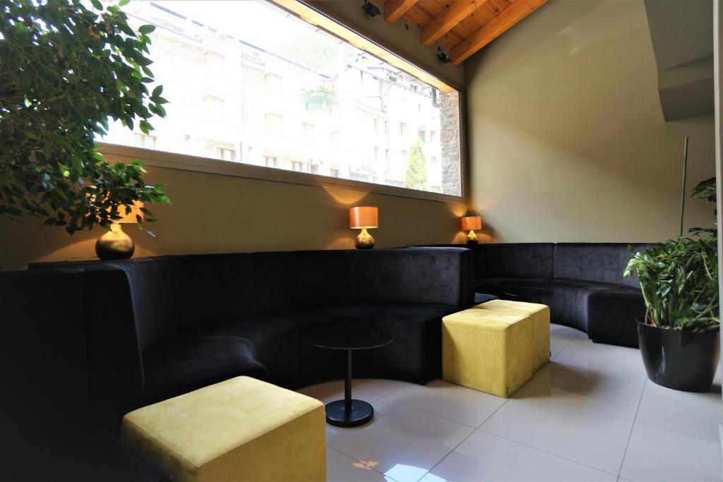 Posezení v ubytování Hotel & SPA Bringué