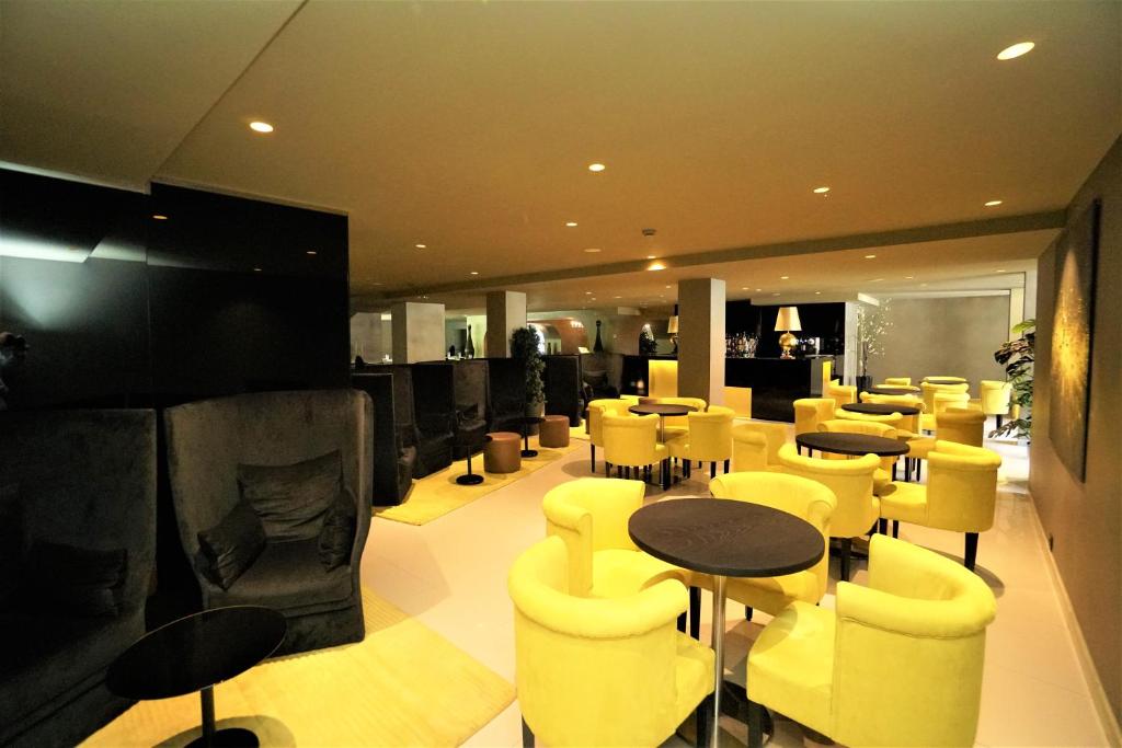 Posezení v ubytování Hotel & SPA Bringué