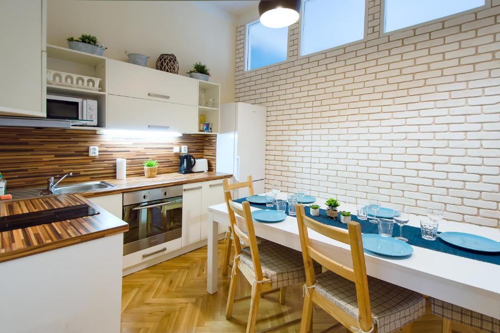 Zdjęcie z galerii obiektu City Center Apartment Legerova w Pradze