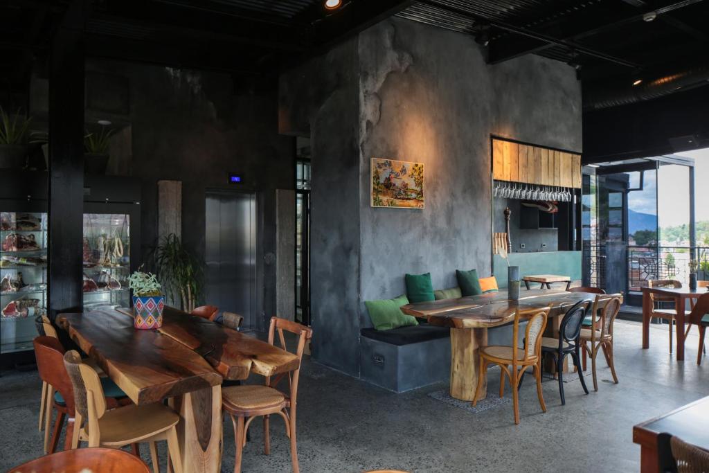 Imagem da galeria de IN Gallery Hotel & Spa em Korçë