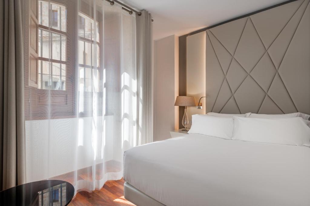 NH Collection Salamanca Palacio de Castellanos - 7