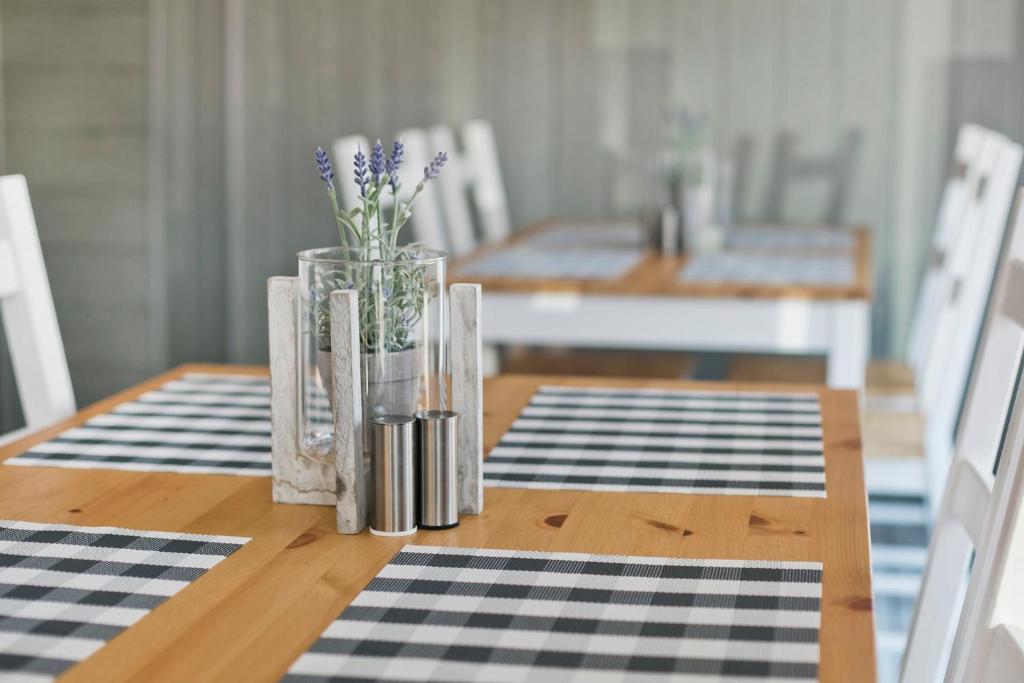 Przyjaciół 13 - 15