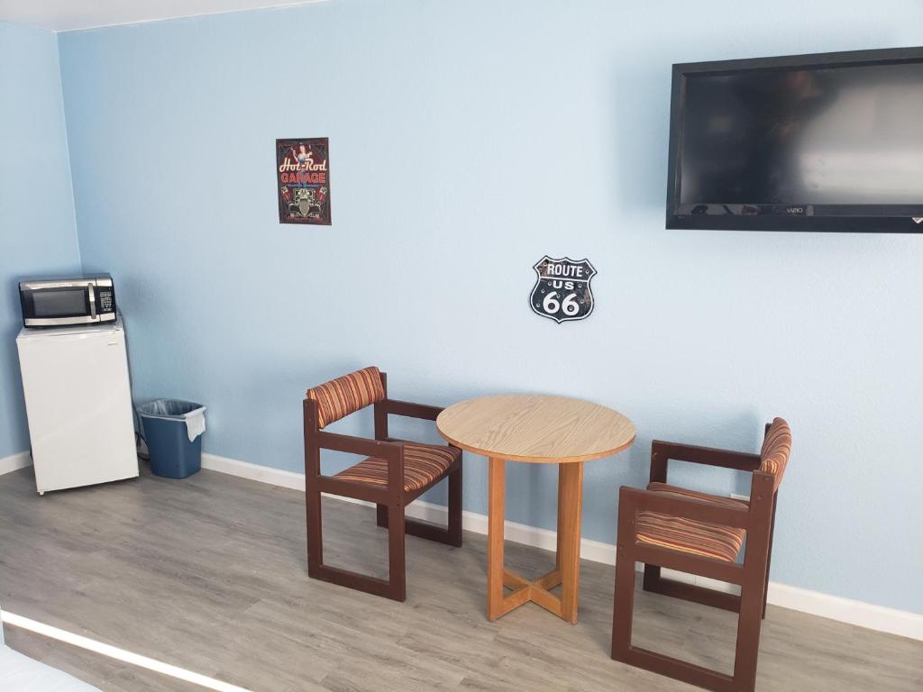 Kuchyň nebo kuchyňský kout v ubytování Deluxe Inn