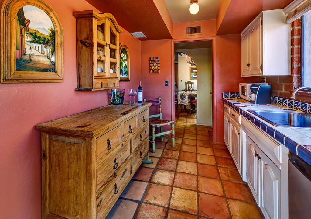 Hacienda del Sol Guest Ranch Resort - Casita King