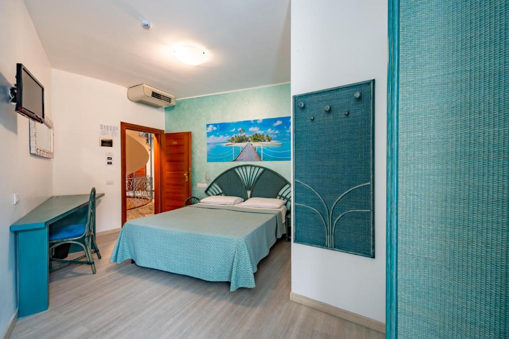 Postel nebo postele na pokoji v ubytování Hotel Franz