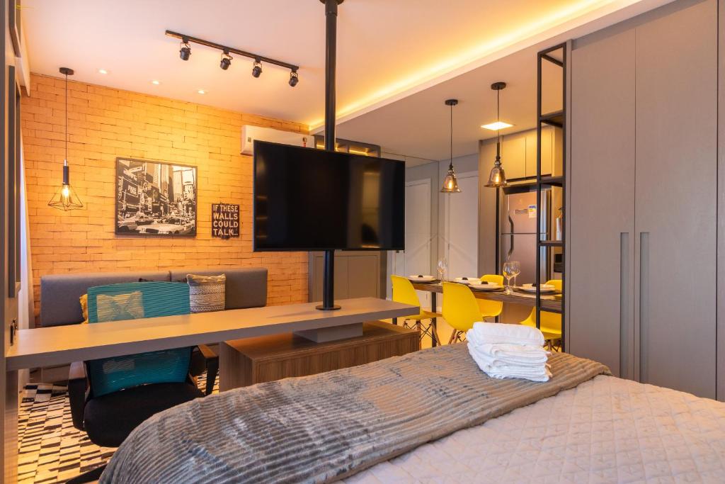 Luxuoso Apto Em Frente Ao Shopping Curitiba - Piscina, Academia e Sauna - Studio