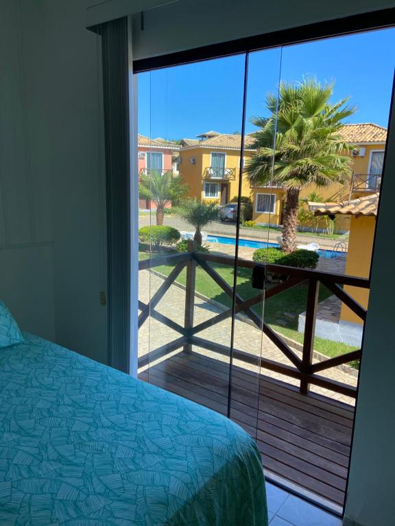 Casa Super Charmosa em Condomínio na Praia