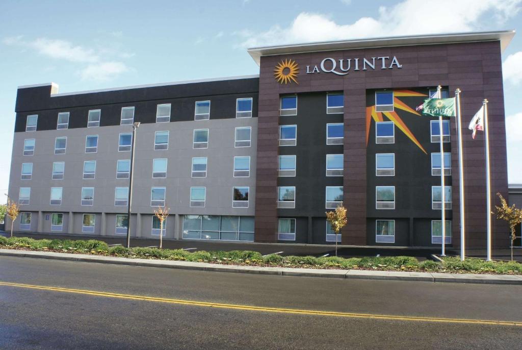 La Quinta by Wyndham Madera photo