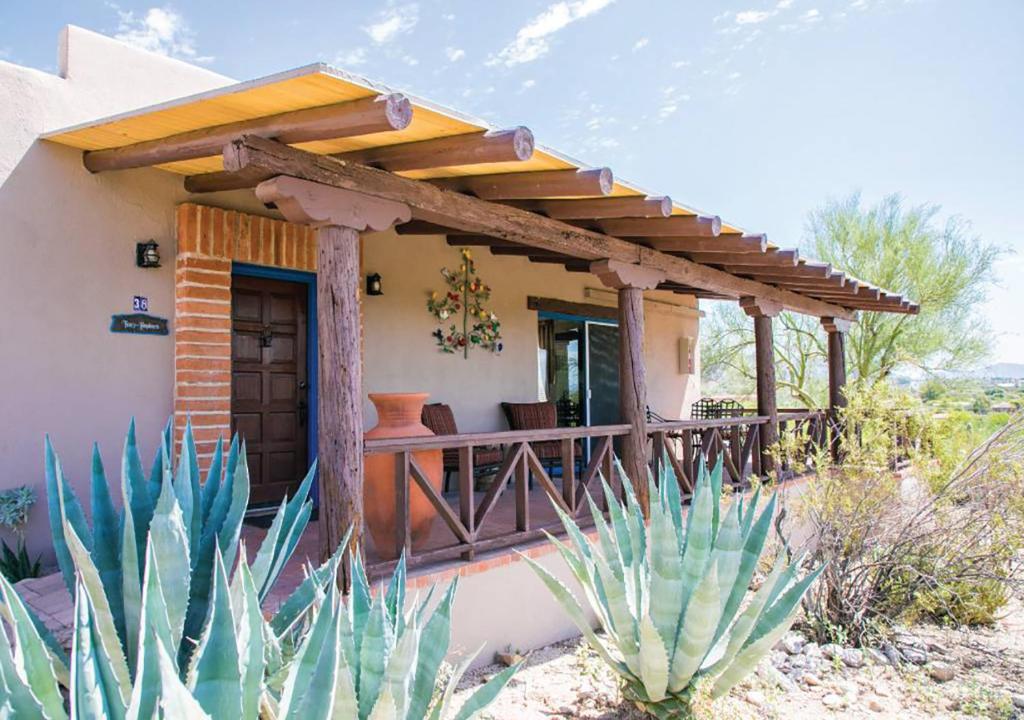 Hacienda del Sol Guest Ranch Resort - Casita Grande