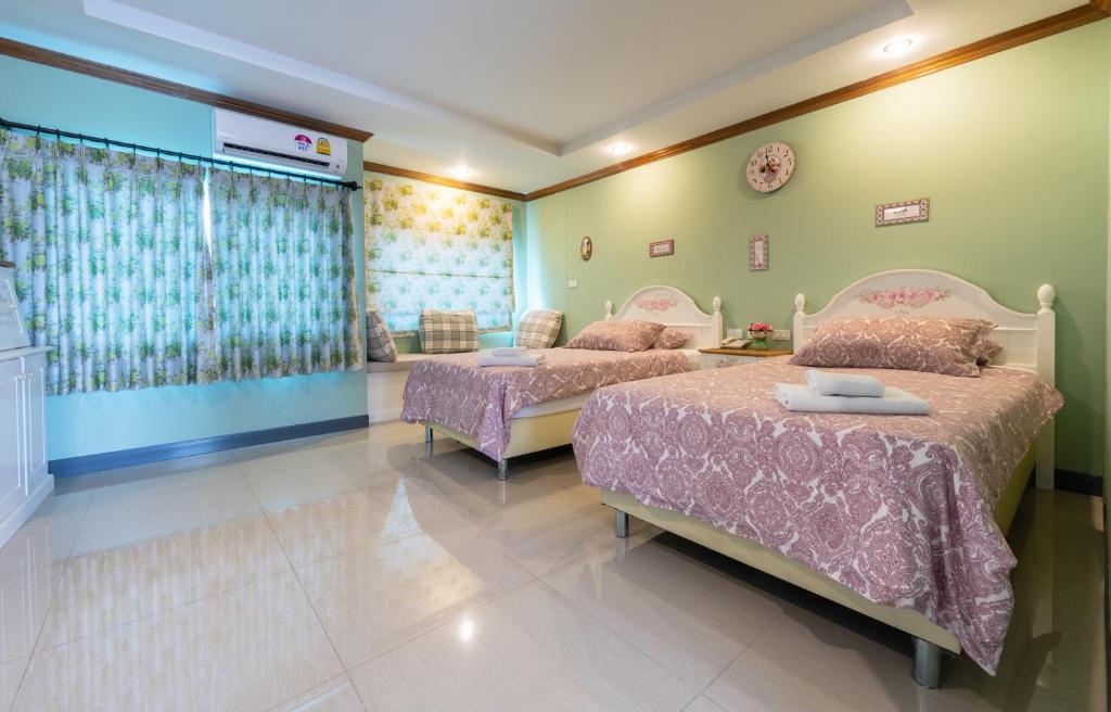 The Lilly Hotel - Resim 30