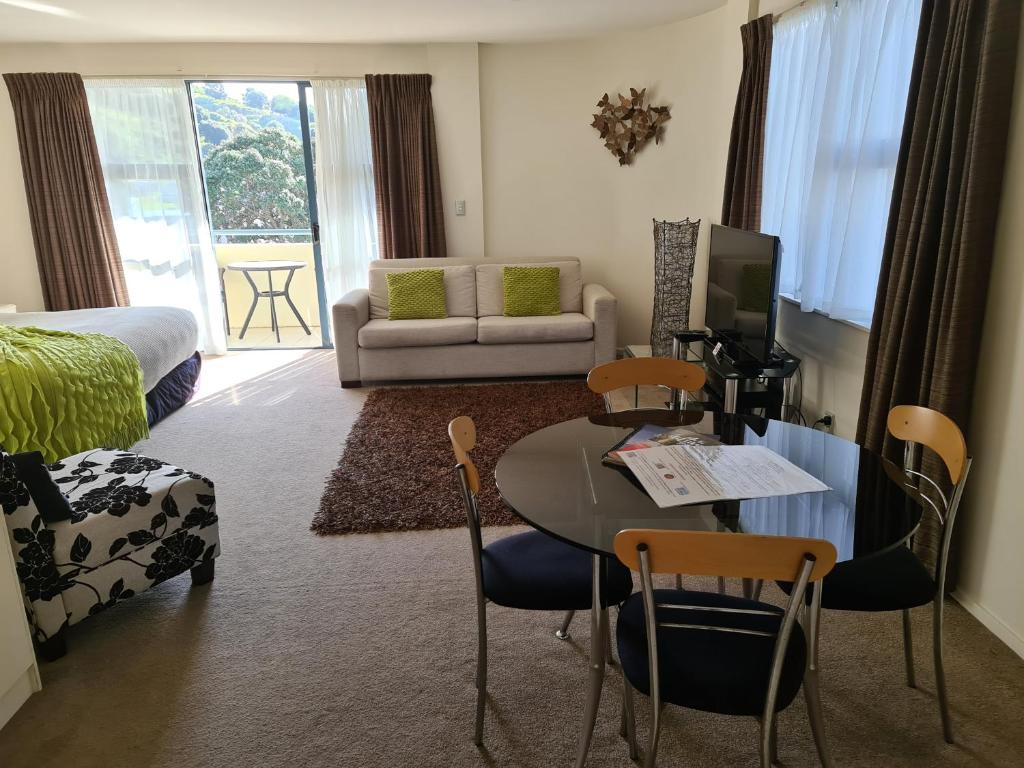 Oceanside Resort & Twin Towers - Resim 22