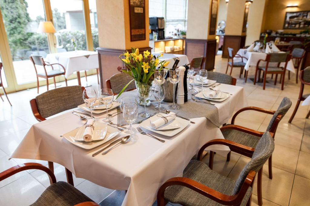 Business Hotel Vega Wroclaw - Resim 15