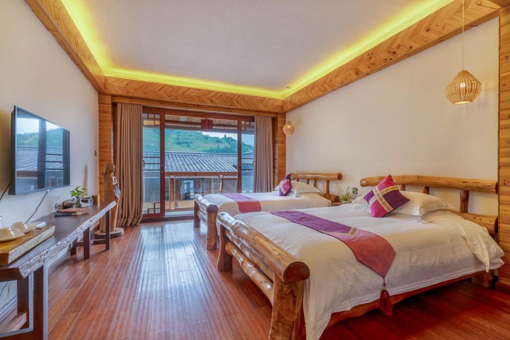 Postel nebo postele na pokoji v ubytování Ridge Inn