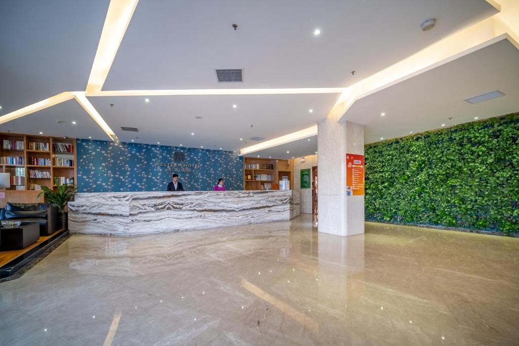 Vstupní hala nebo recepce v ubytování Relteem Hotel