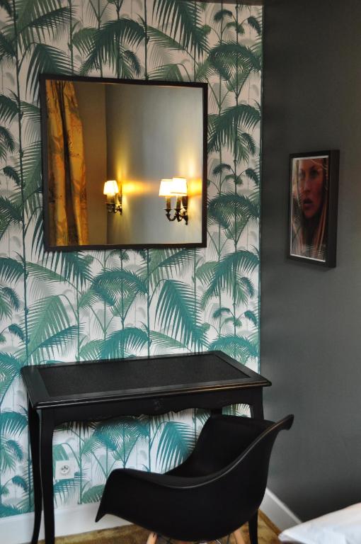 Hôtel Noir - Resim 31