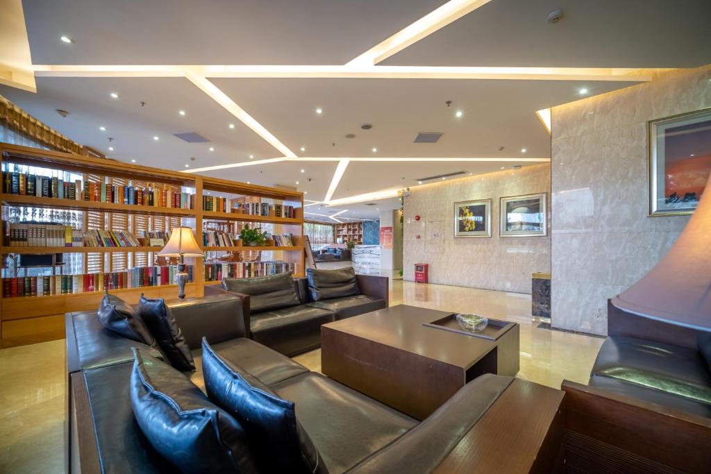 Posezení v ubytování Relteem Hotel