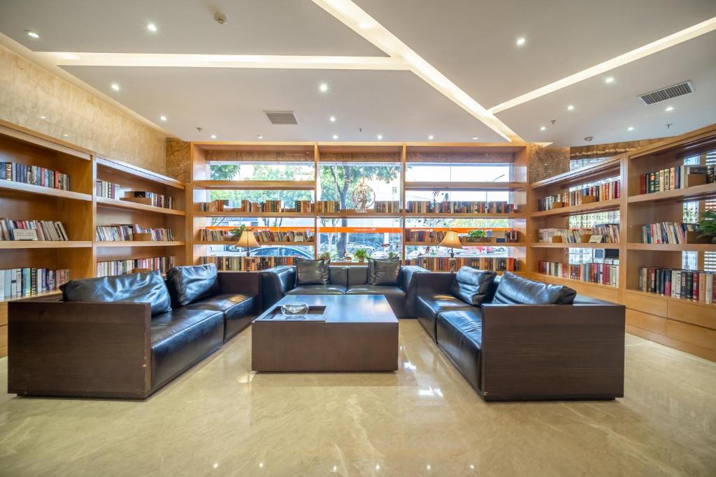 Posezení v ubytování Relteem Hotel