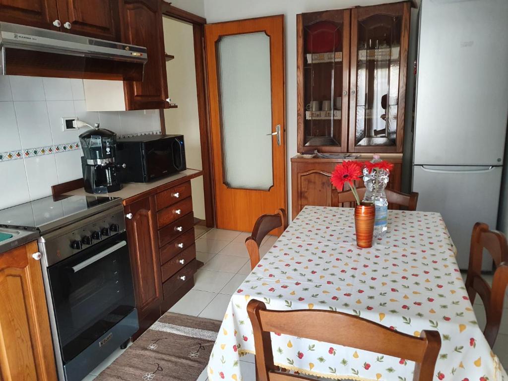 Kuchnia lub aneks kuchenny w obiekcie COCO Apartments