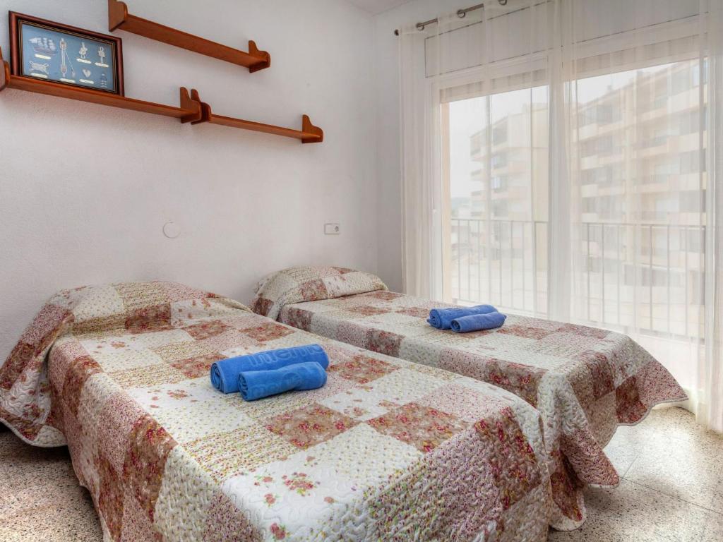 Posteľ alebo postele v izbe v ubytovaní Apartment Sol i Mar by Interhome