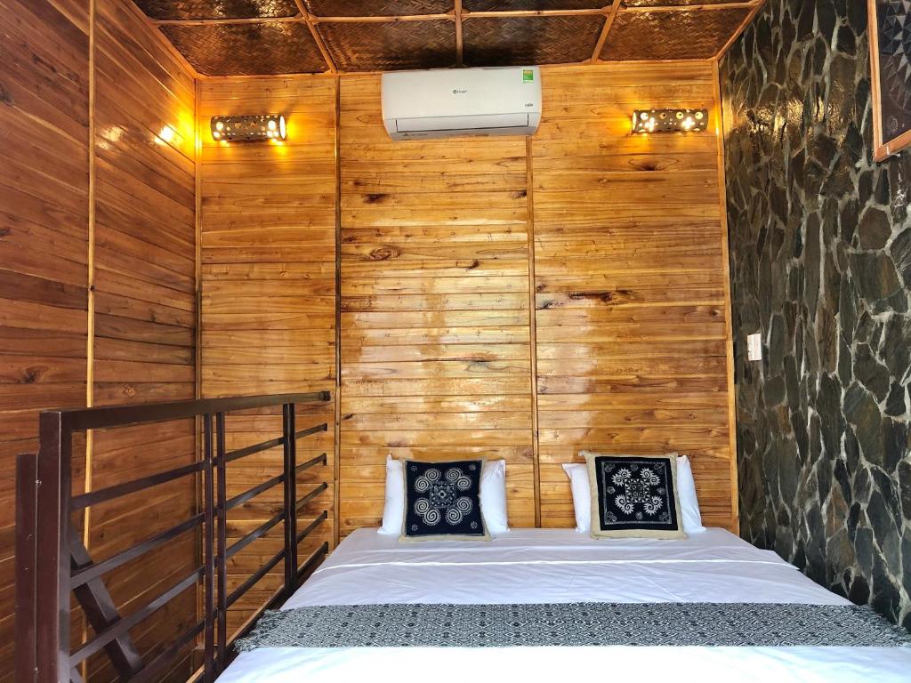 Mai Chau Green Ecohouse - 双人间与山景