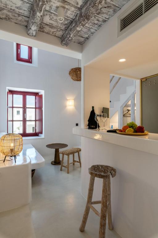 The TownHouse Mykonos - 2