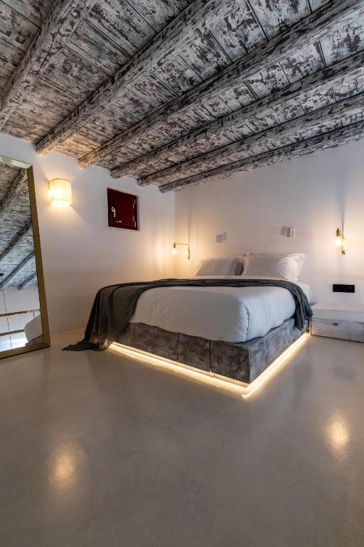 The TownHouse Mykonos - 14