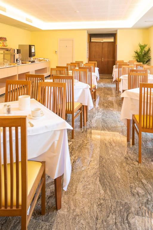Restaurace v ubytování Hotel Centrale