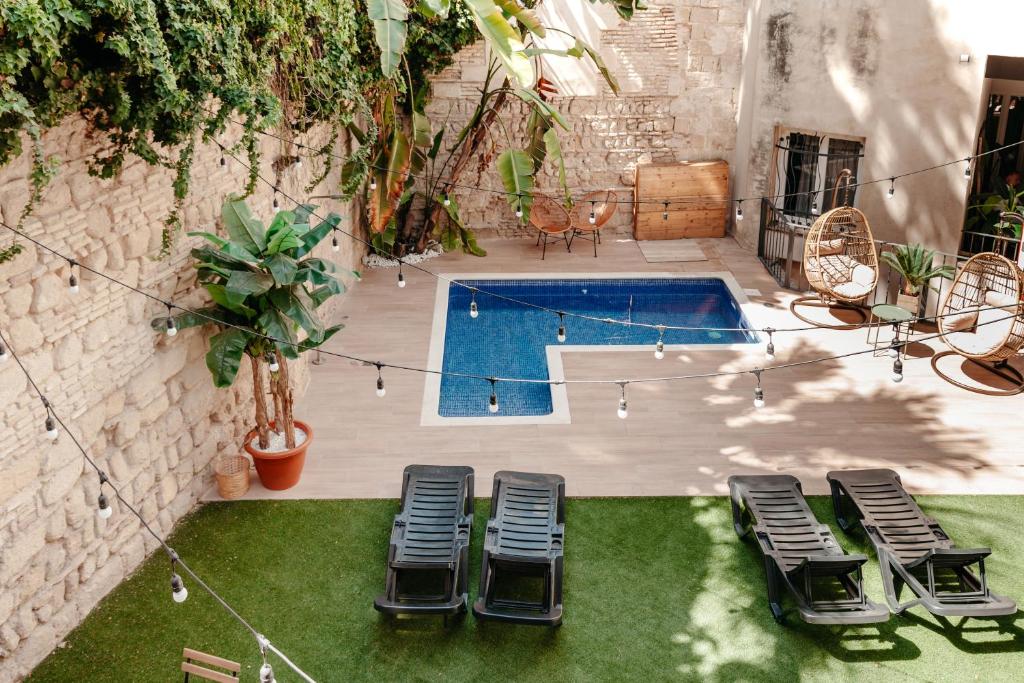 Basen w obiekcie ASTUTO Boutique Jerez - Adults Only lub w pobliżu