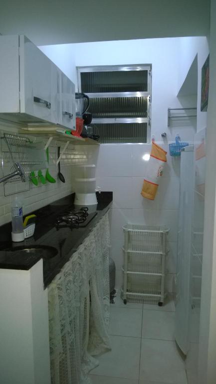  STUDIO QUADRA PRAIA COPACABANA (POSTO 05)