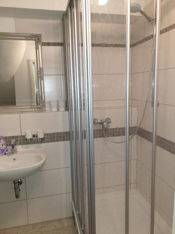 Koupelna v ubytování Rust-Fewo-Hotel