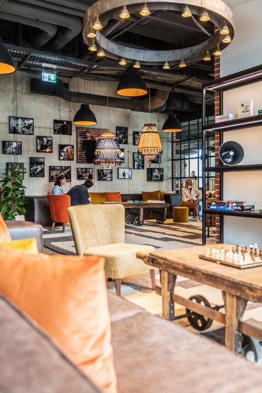 Posezení v ubytování gambino hotel WERKSVIERTEL