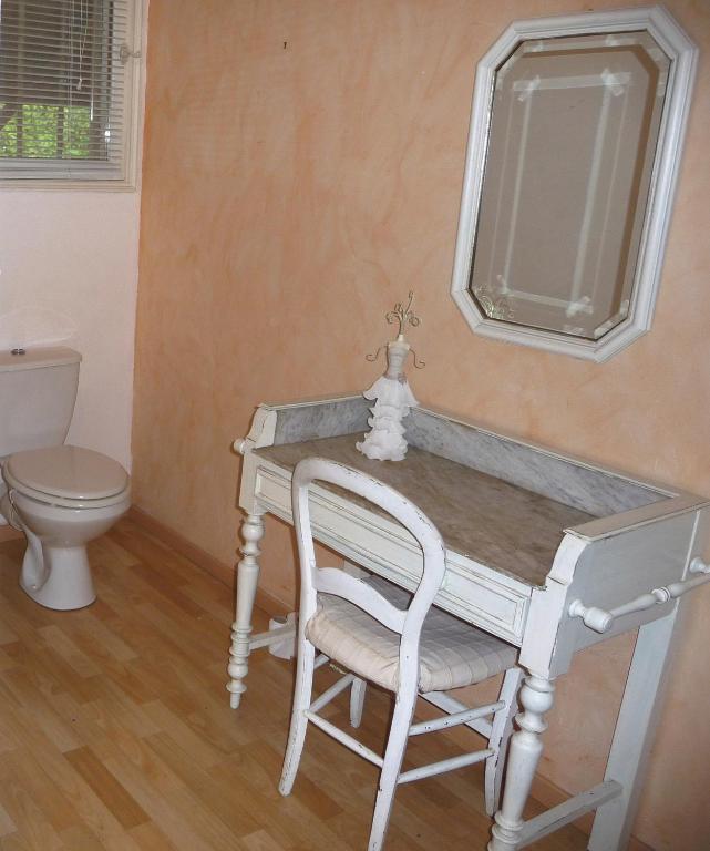 Koupelna v ubytování LE GAHOUN - Chambres d'hôtes