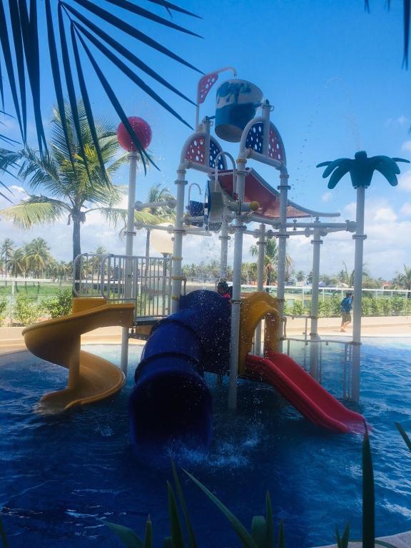  Salinas park resort