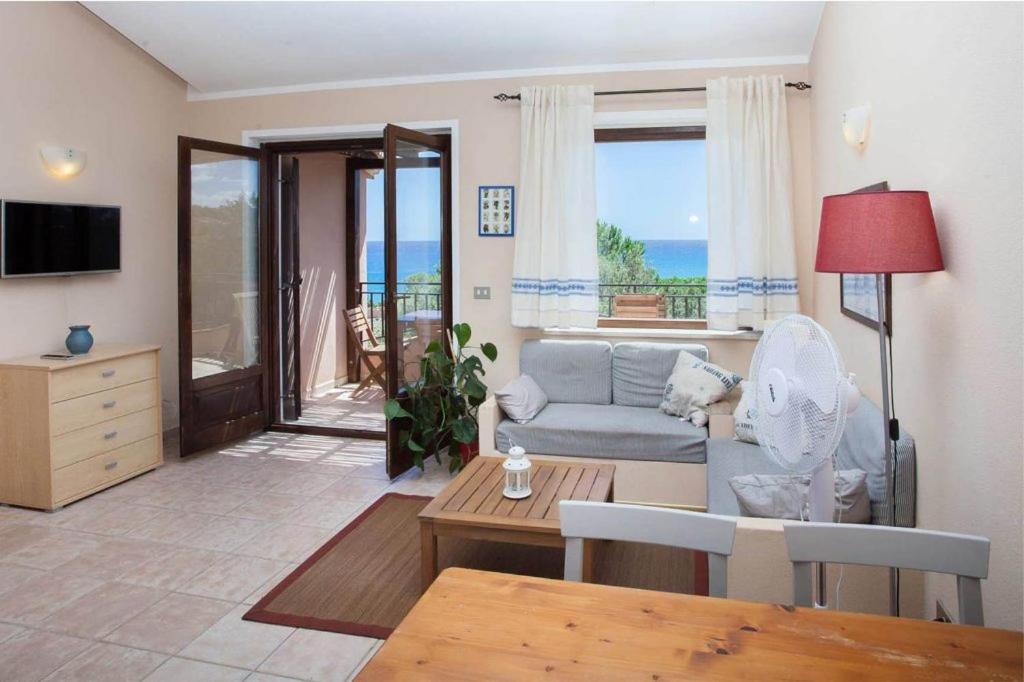 Costa Est Apartments