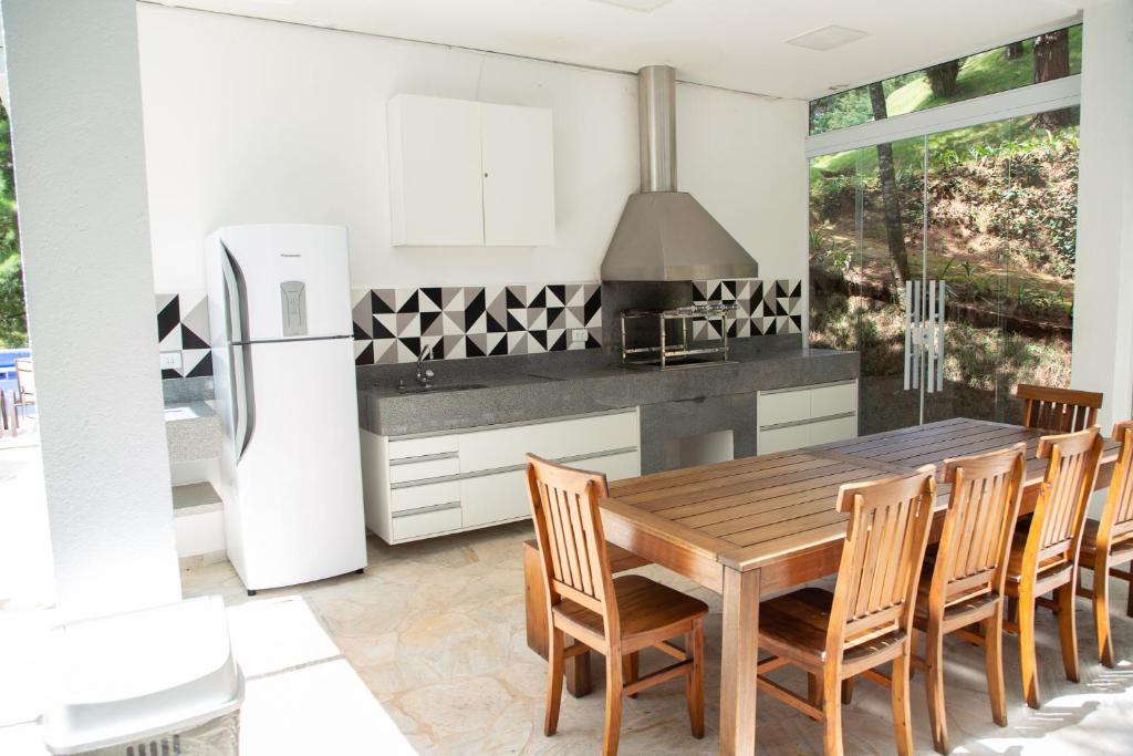  Apartamento no Capivari em Campos do jordão