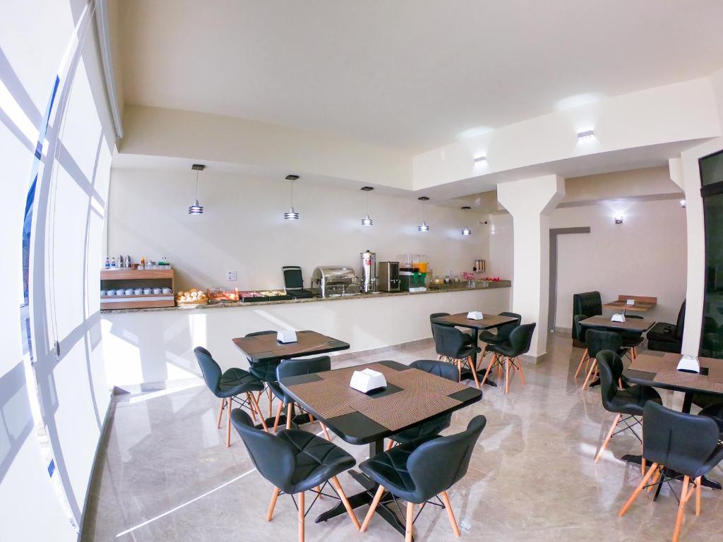  HOTEL LAGO ARARAS