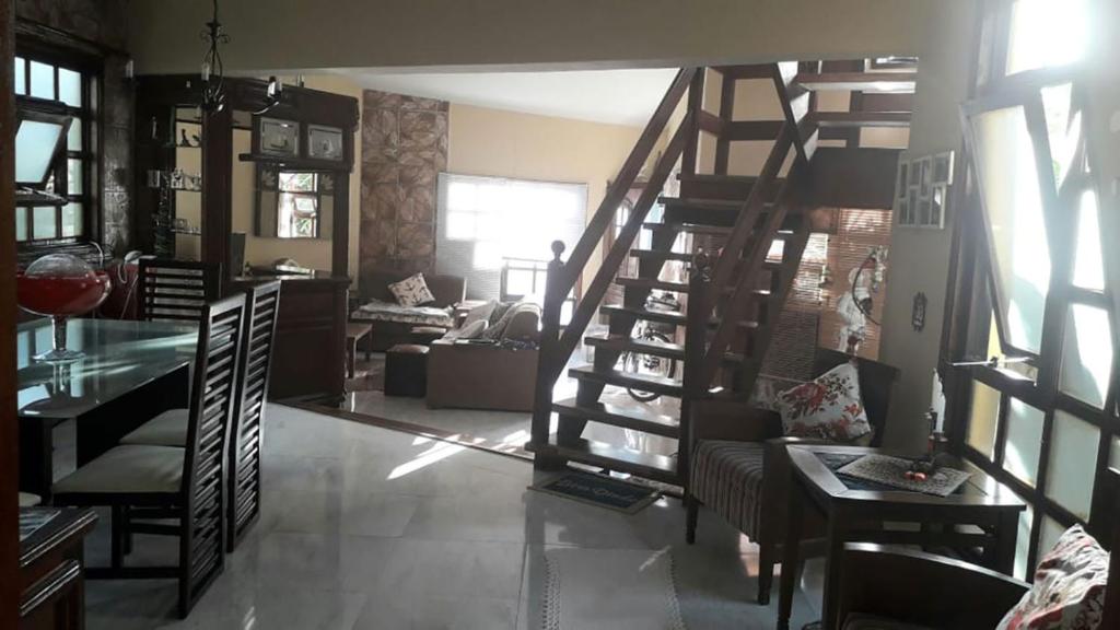  Casa linda com lazer completo e wi-fi em Riviera
