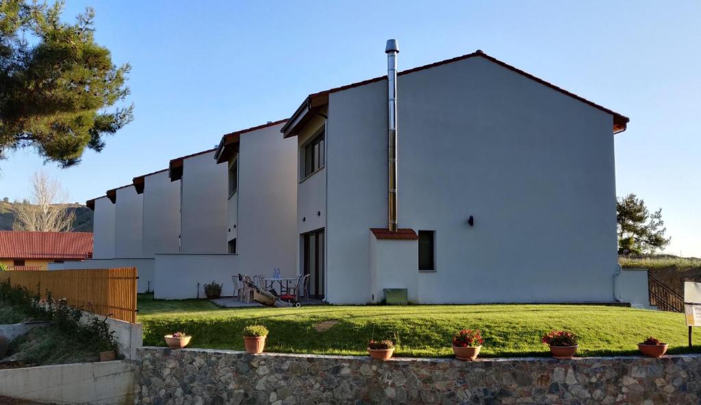 Budova, kde se vila nachází