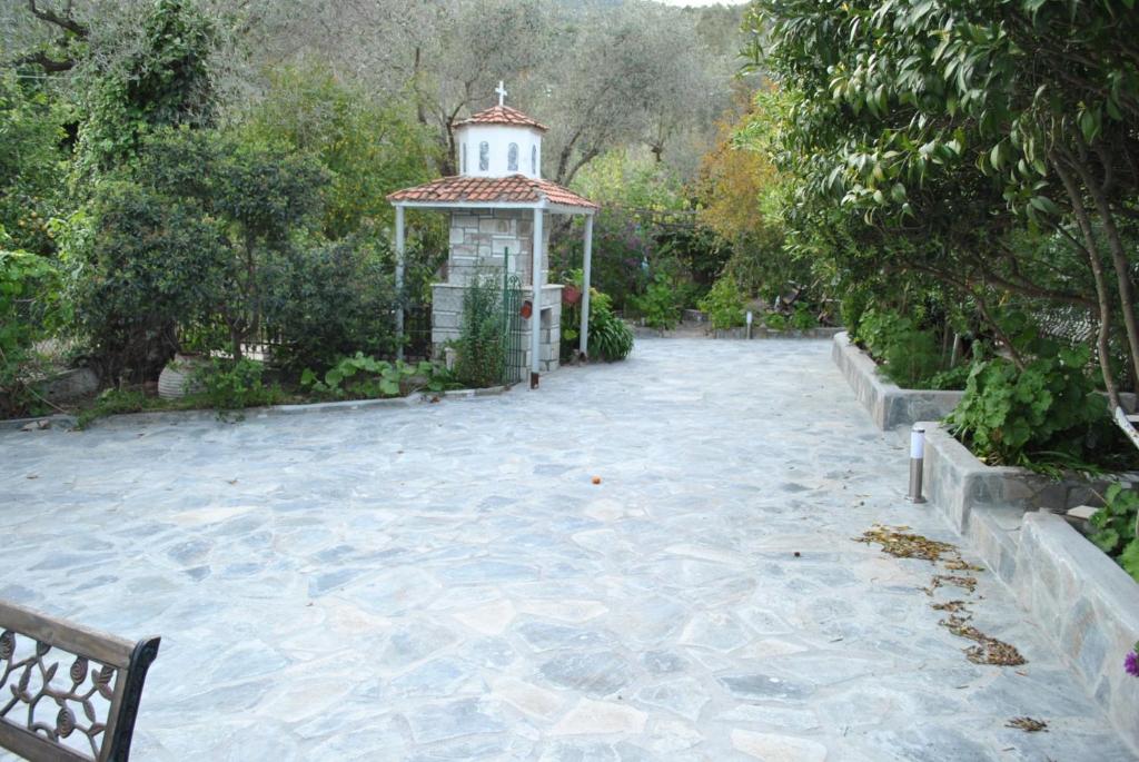 Zahrada ubytování Stelios Studios