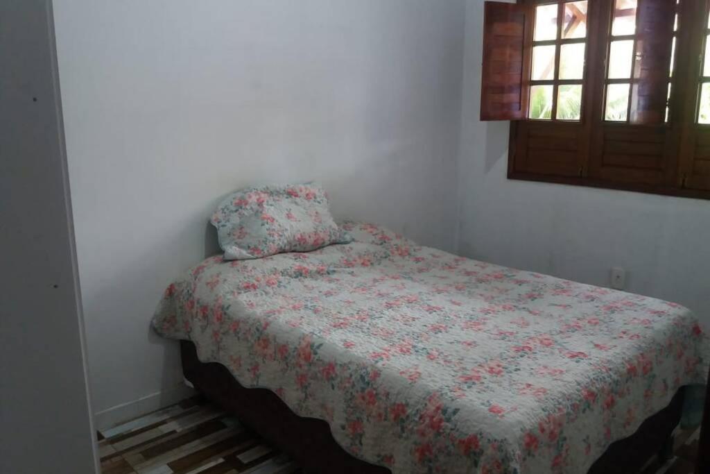 Casa em Cond. Fechado Frente Mar nos Carneiros