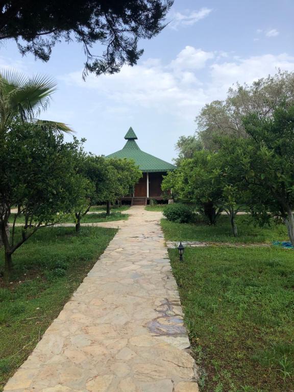 Zahrada ubytování Cirali Armira Bungalow