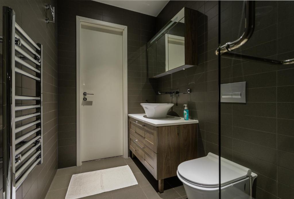 U1 Comfy home near Bank station & Tower Bridge & Limehouse & Canary Wharf & Royal London Hospital