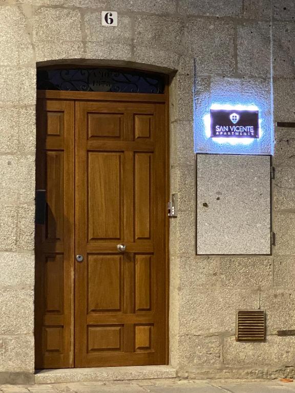 San Vicente Apartments - 19