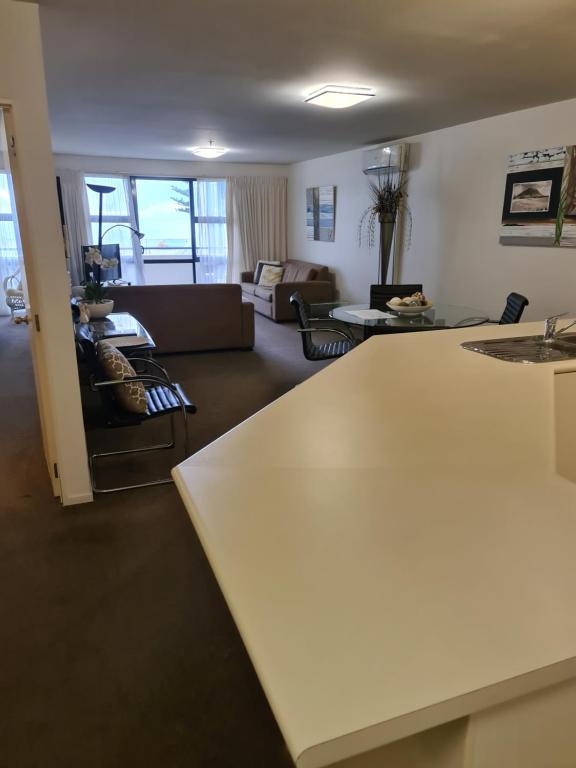 Oceanside Resort & Twin Towers - Resim 20