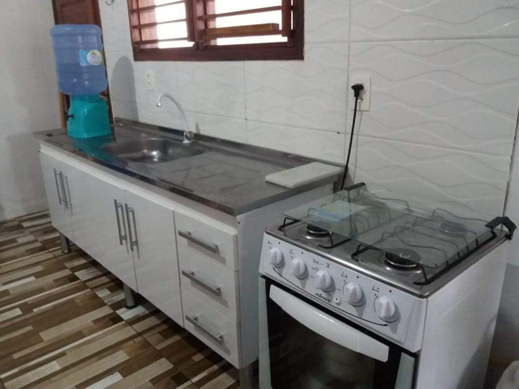  Casa em Cond. Fechado Frente Mar nos Carneiros