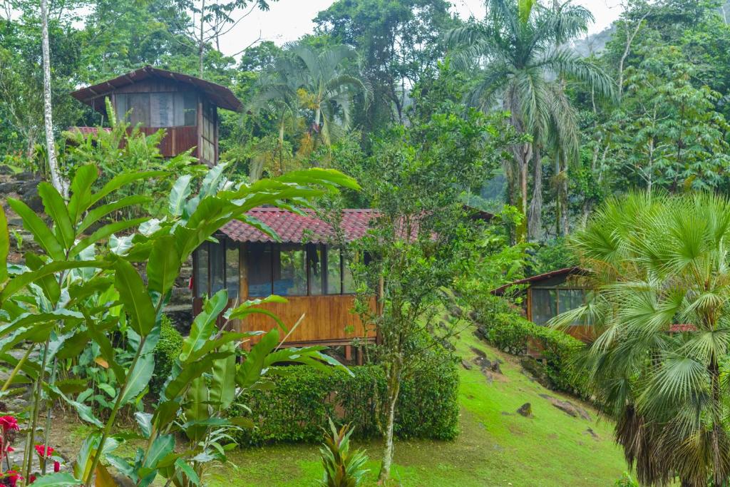 Zahrada ubytování Pacuare River Lodge