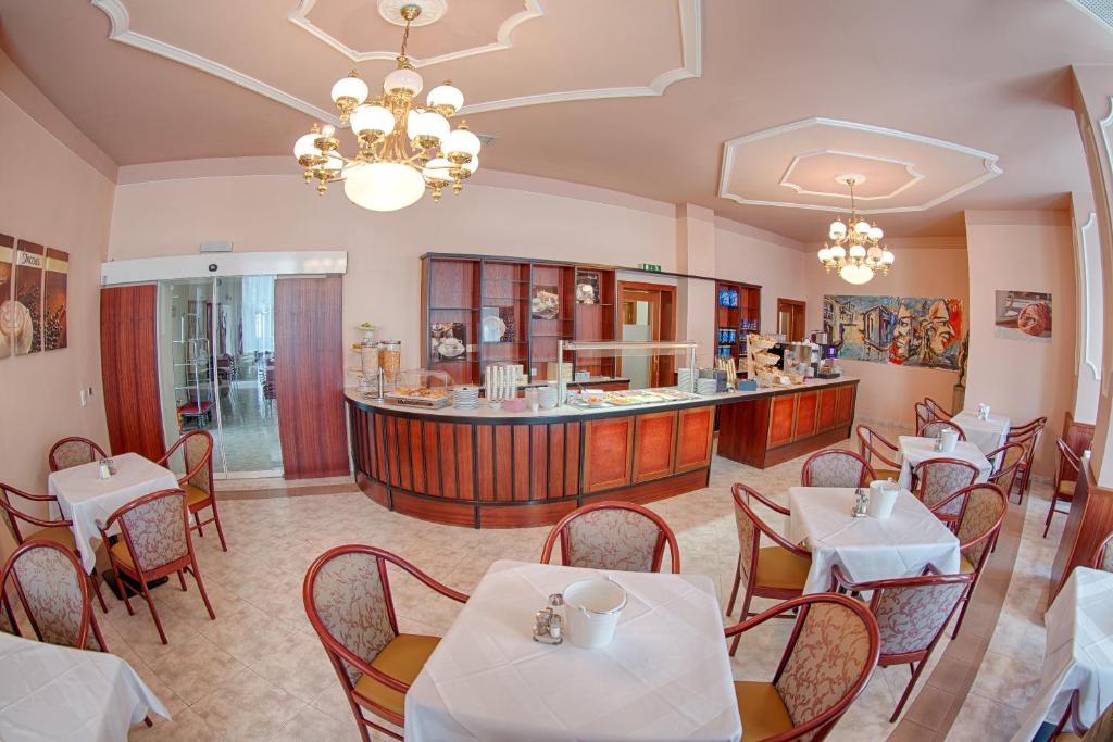 Nápoje v ubytování Frühstückshotel Waldbauer