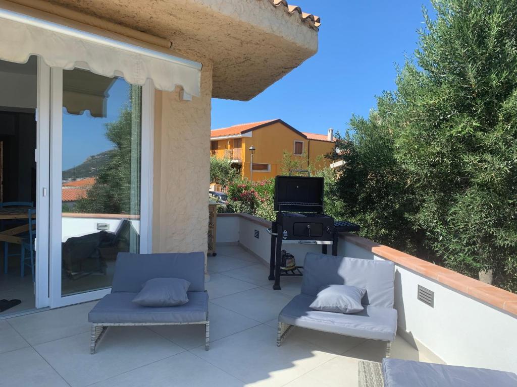 A seating area at Bona Ciurrata